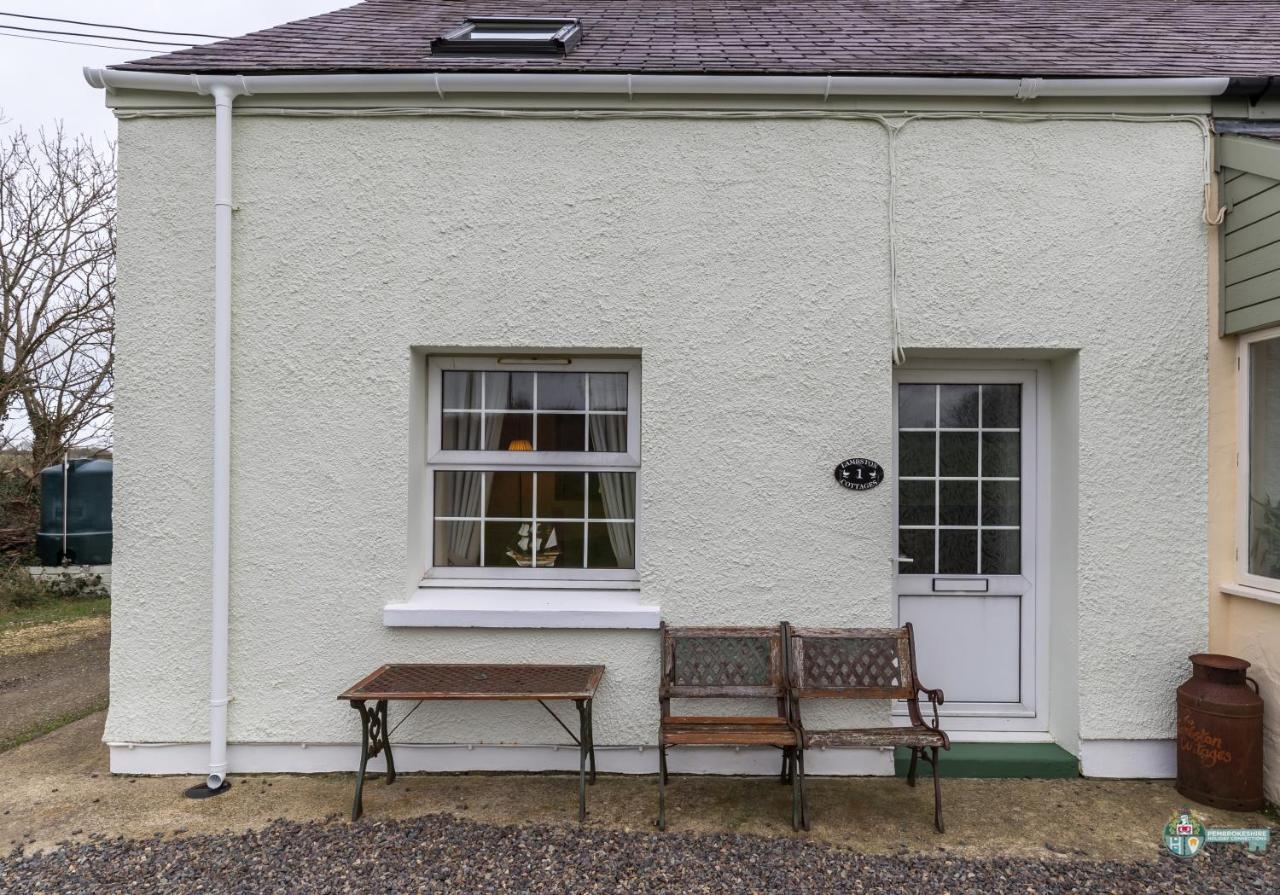 Lambston Cottage - A Pembrokeshire Home Away From Home Pelcomb Exterior photo